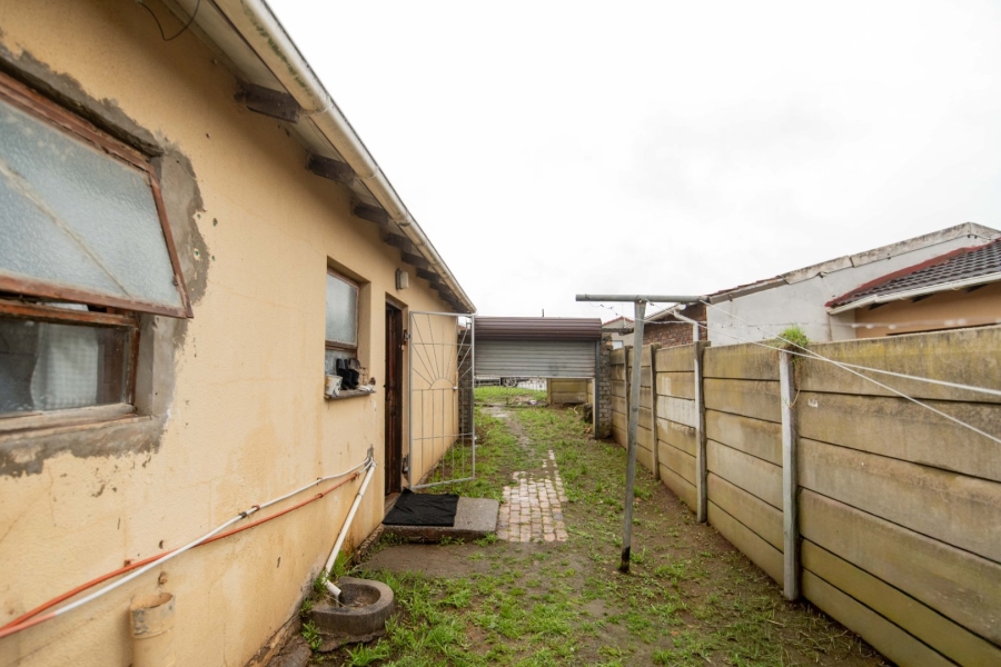4 Bedroom Property for Sale in Bethelsdorp Eastern Cape